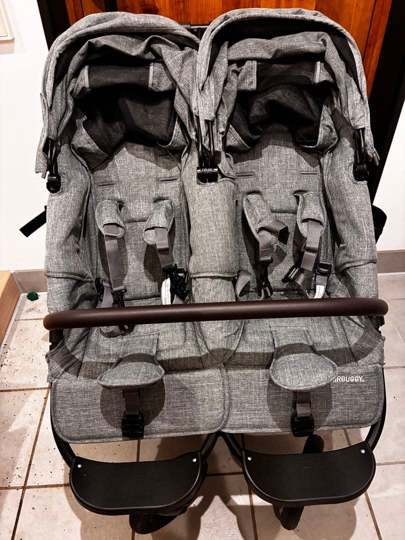 【美品】エアバギー　ココダブル　フロムバース