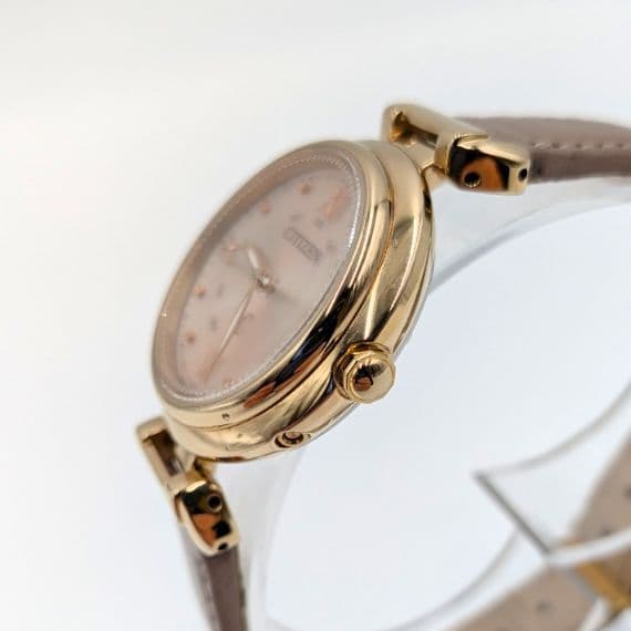 CITIZEN XC クロスシー エコドライブ電波 チタン レディース腕時計