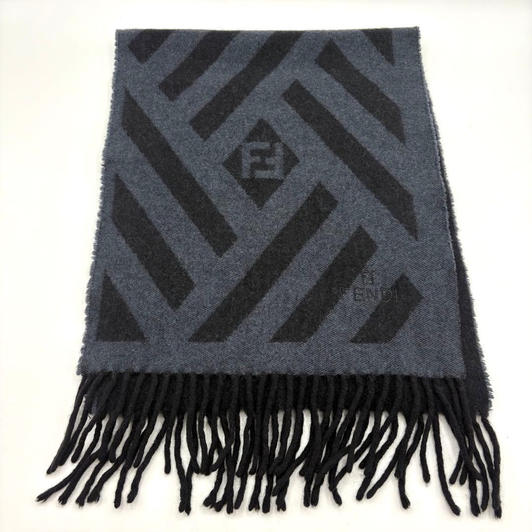 美品 フェンディ FENDI ズッカ マフラー ウール カシミヤ 刺繍ロゴ 紺