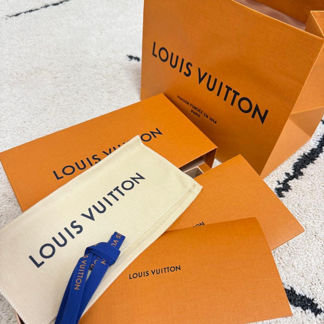 【程度良】ルイヴィトン　クレマンス　アンプラント　長財布　ブラック　モノグラム