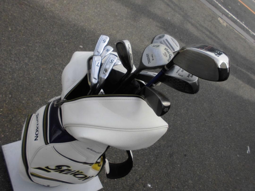 SRIXON スリクソン キャディーバッグ ゴルフ用品 ☆46