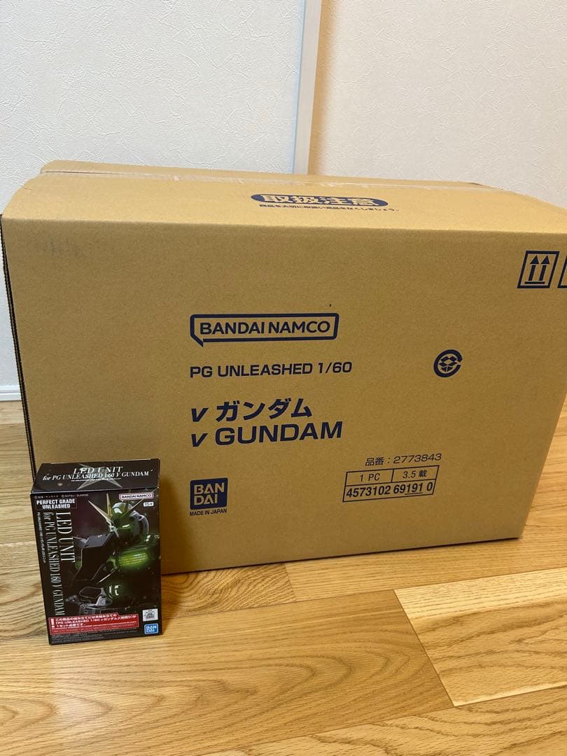 PG UNLEASHED 1/60 νガンダム ＋ LEDユニット 新品未使用