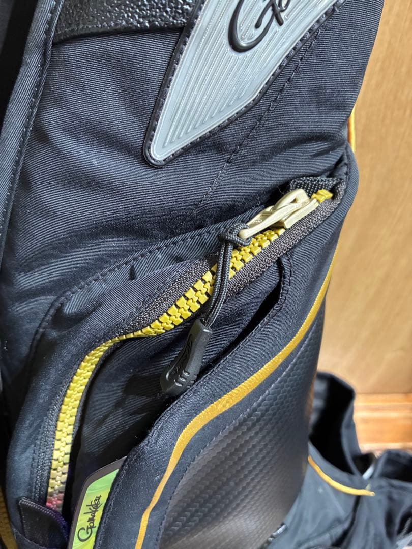 本日値下げ！　がまかつ　フローティングジャケット LL 検）サンライン　釣武者