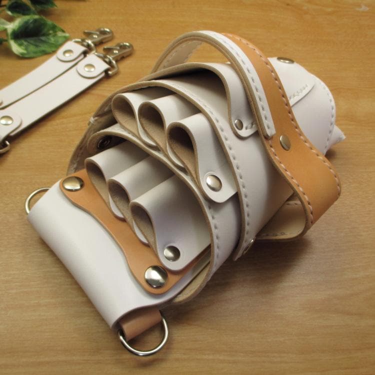 ホワイト＆うす茶色　６丁差し　本革シザーケース　SCA-151/CWB