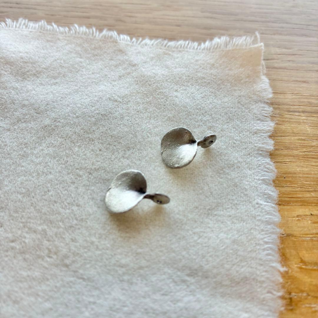 ヨーガンレール　ひらひらシルバーピアストップ　ババグーリ