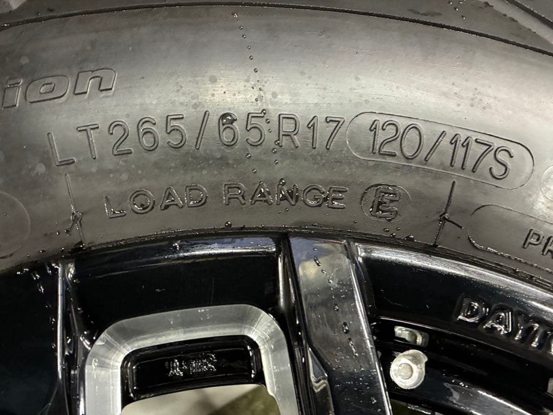 Rays デイトナ FDXF6 17インチ グッドリッチ 4本セット