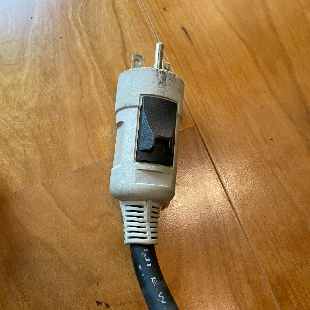 日産 EV充電ケーブル 約7メートル