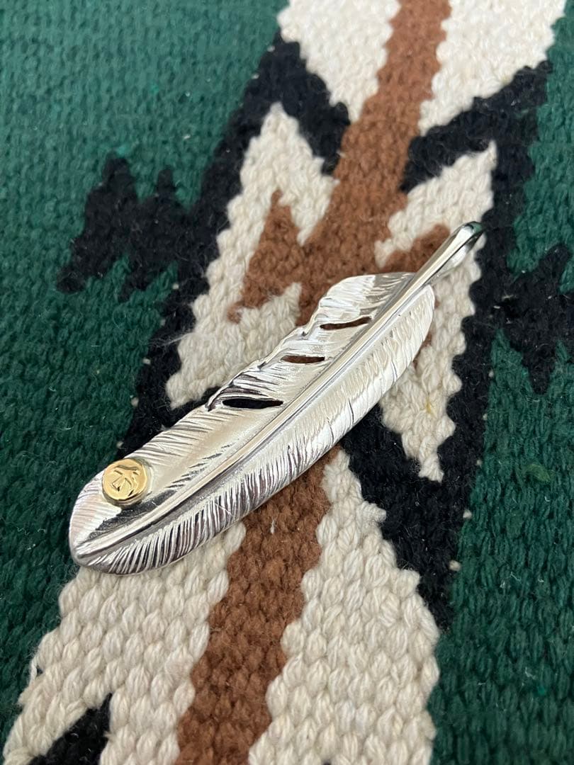 goro's ゴローズ　金メタル付き特大フェザー　右向き　イーグル　イボメタル