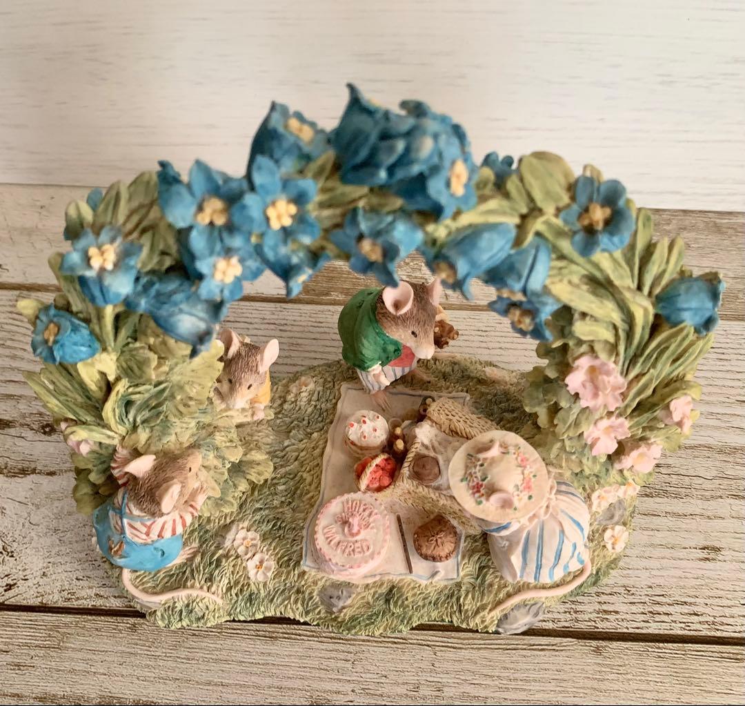 【希少】ブランブリーヘッジ 春 spring タブロー フィギュリン 置物