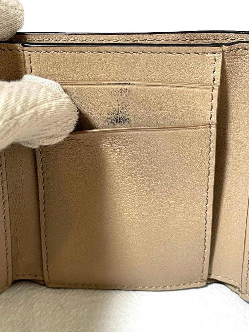 LOEWE ロエベ　トライフォールド　アナグラム　サンド
