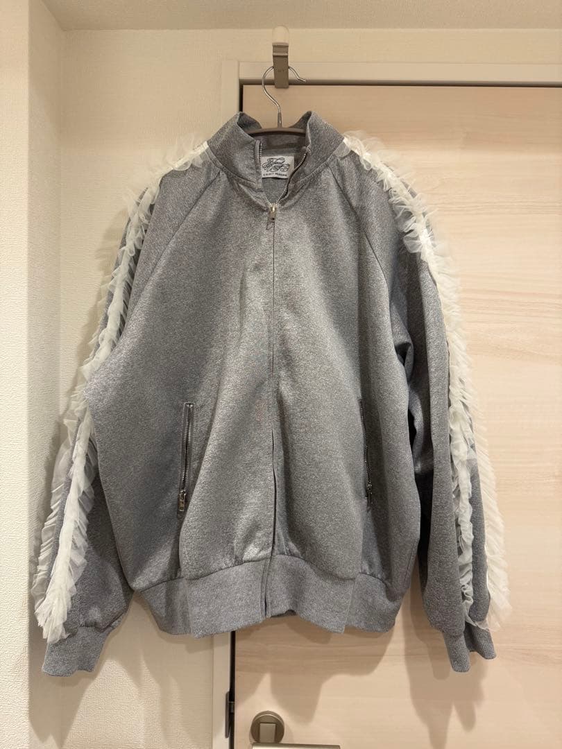 treat ürself フリルジャージ