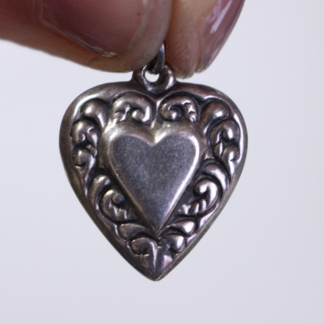 40s　スウィートハートジュエリー　WW2　シルバー チャーム　波　渦巻　唐草