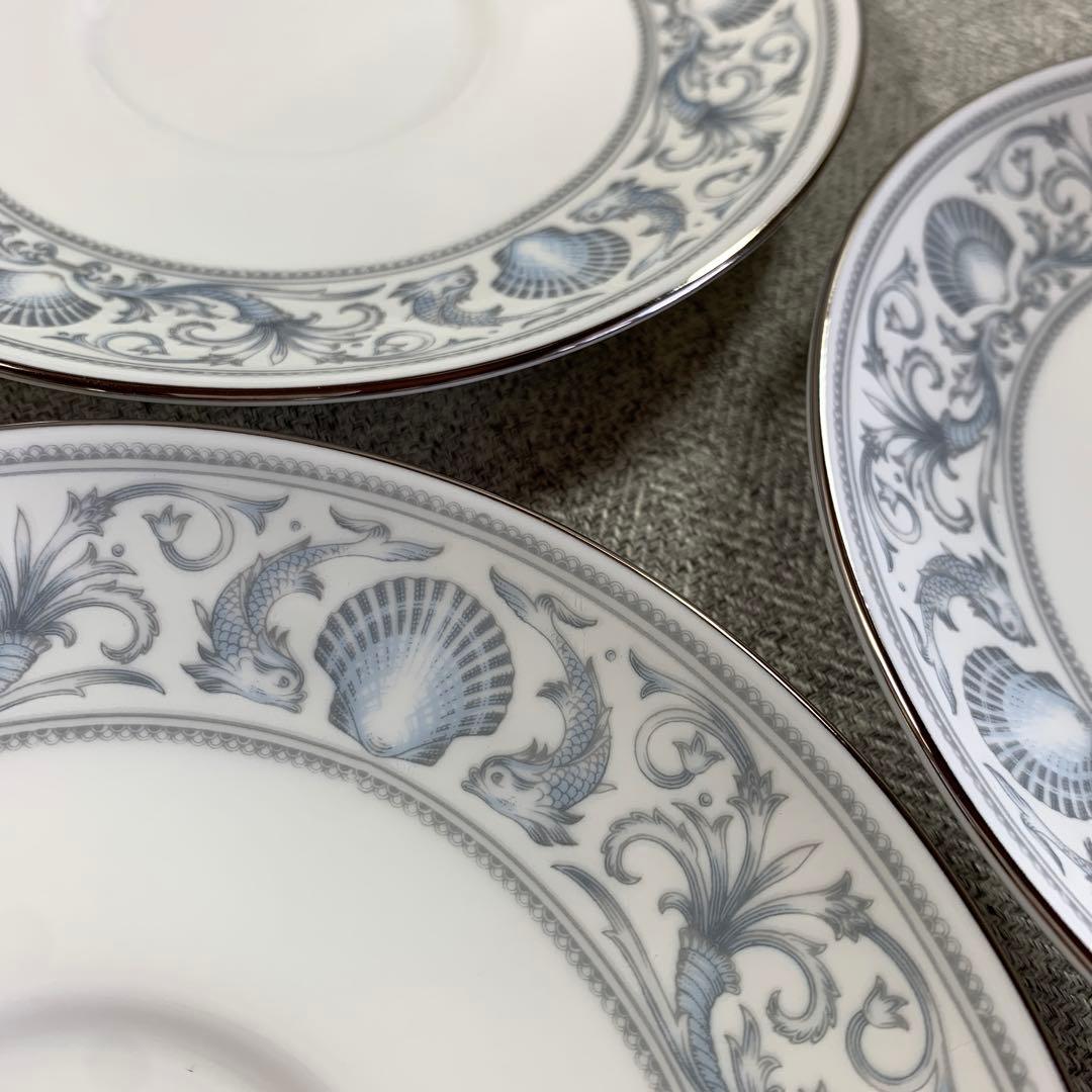 ウェッジウッド　ドルフィン　スープ　カップ＆　ソーサー　黒壺　ダブルハンドル