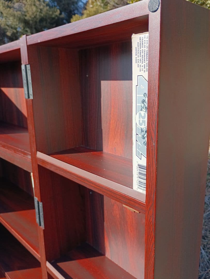 非売品　ヴィンテージ　収納ラック　棚　FUJI VHS ビデオテープ　１００本