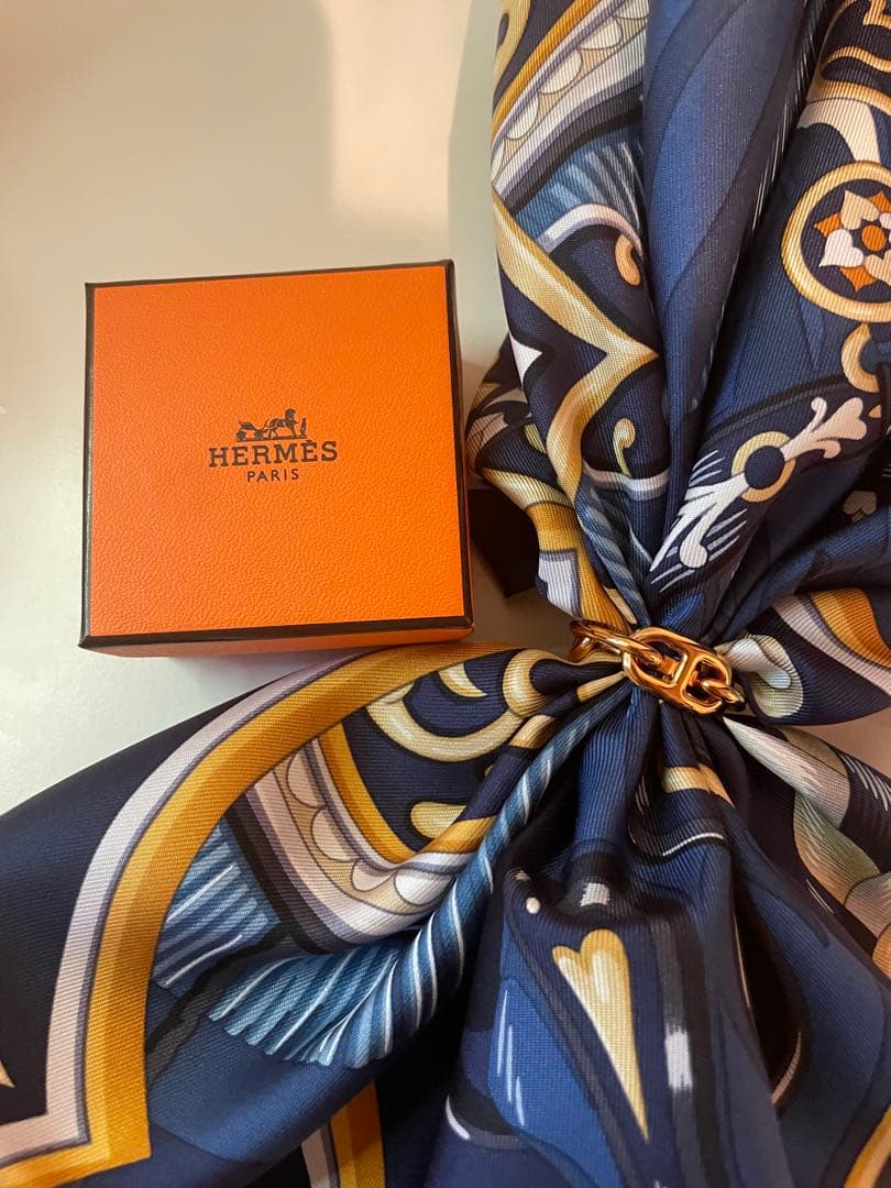 <明子> HERMESエルメス シェーヌダンクル スカーフリング