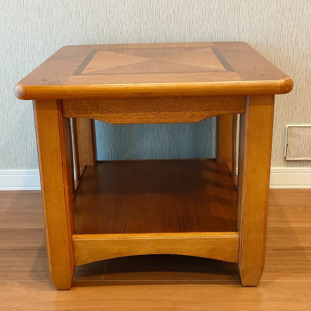 ヴィンテージ　サイドテーブル　UNIVERSAL　FURNITURE　LTD