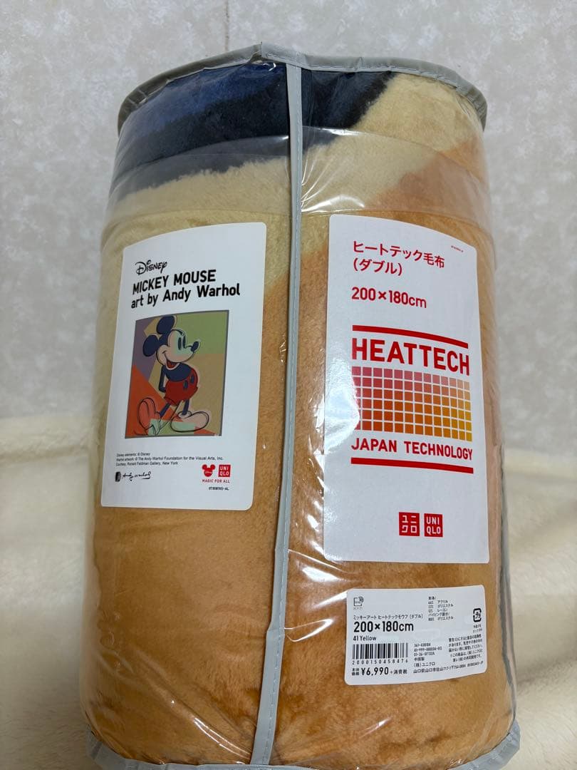 ミッキーマウス ヒートテック　ブランケット ダブル　ユニクロ　毛布