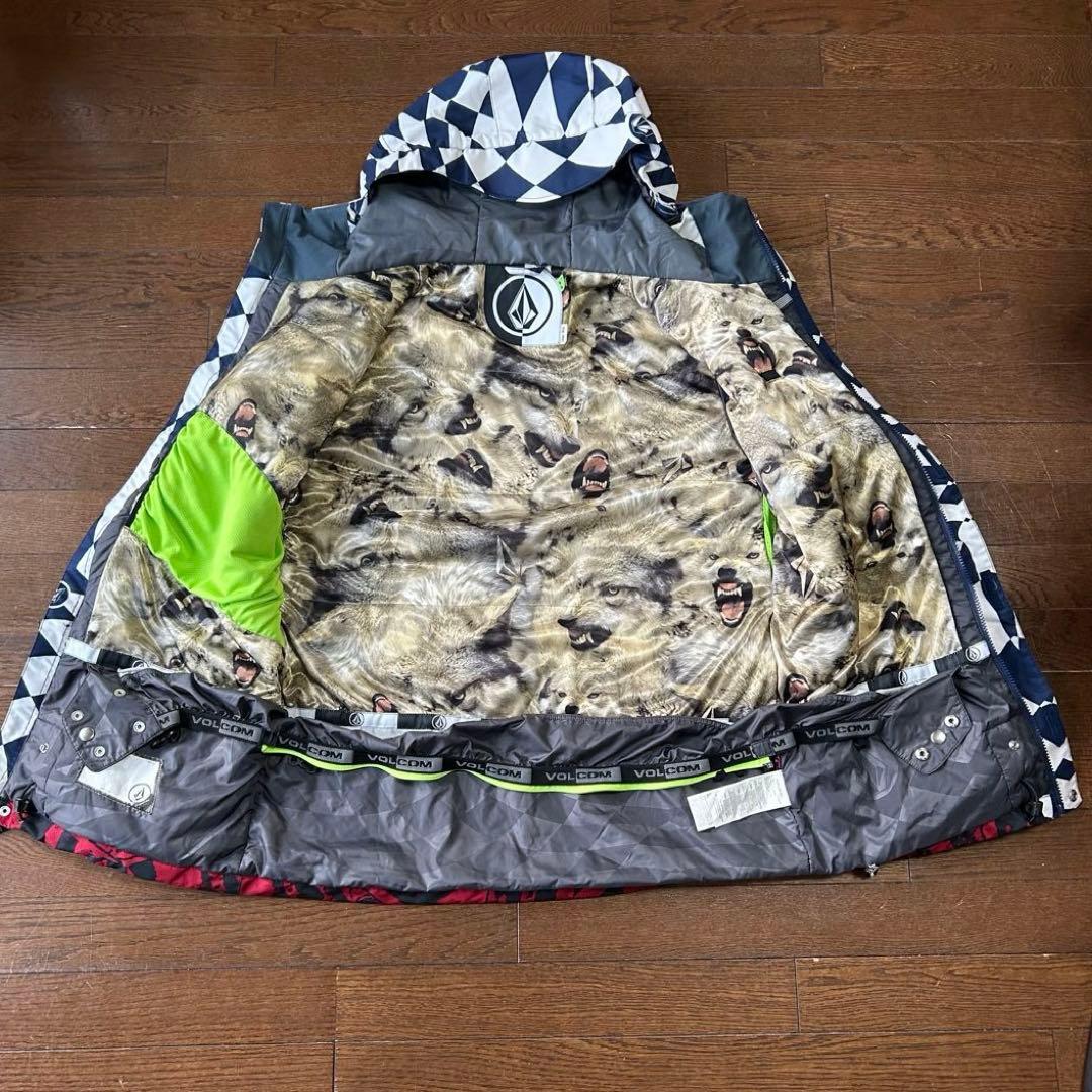 Volcom　ボルコム　スノーボードジャケット スノボウェア　スキーウェア　M