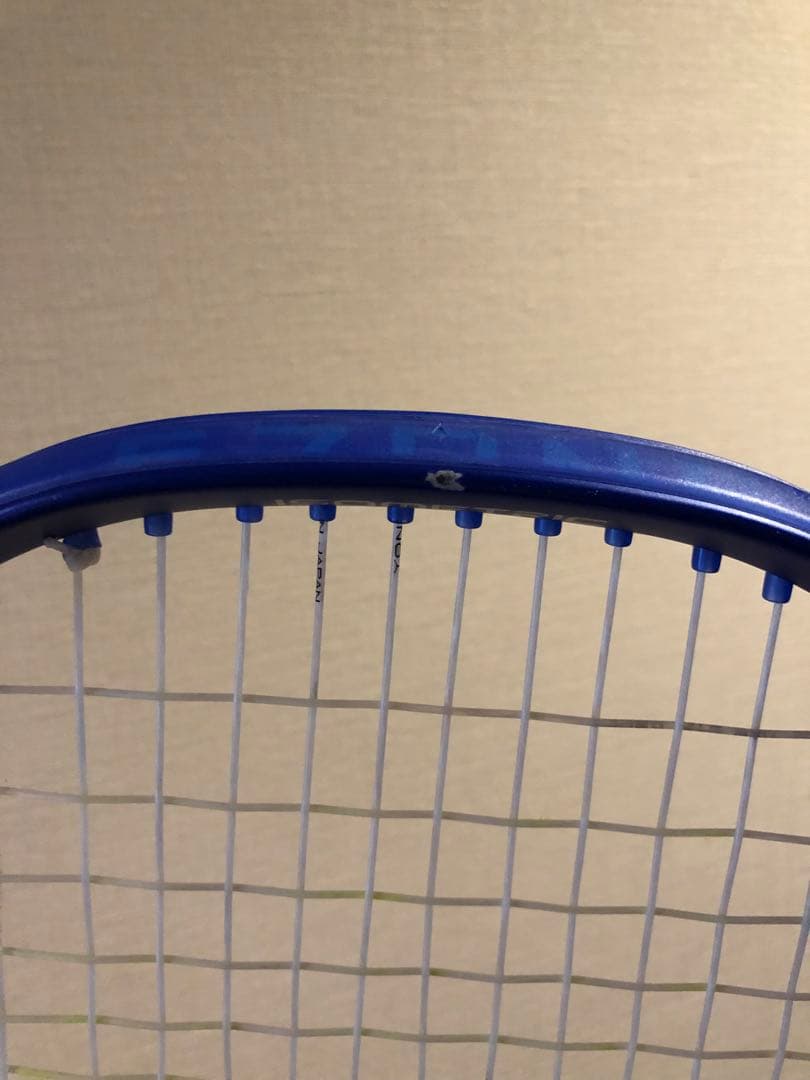 硬式用ラケット　YONEX E ZONE100（G2）
