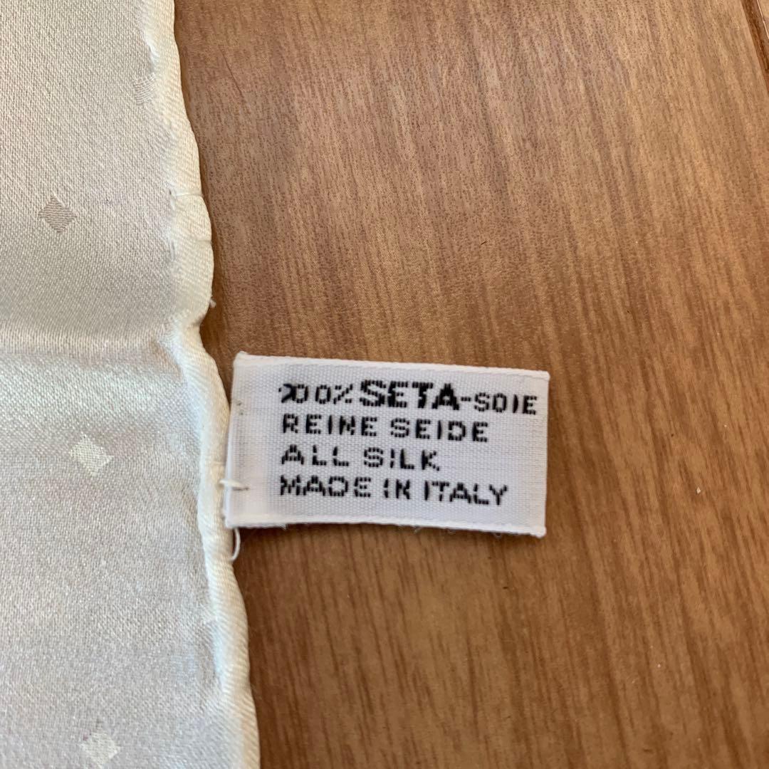 CHANEL　シャネルスカーフ　ココマーク マドモアゼル　絹100%