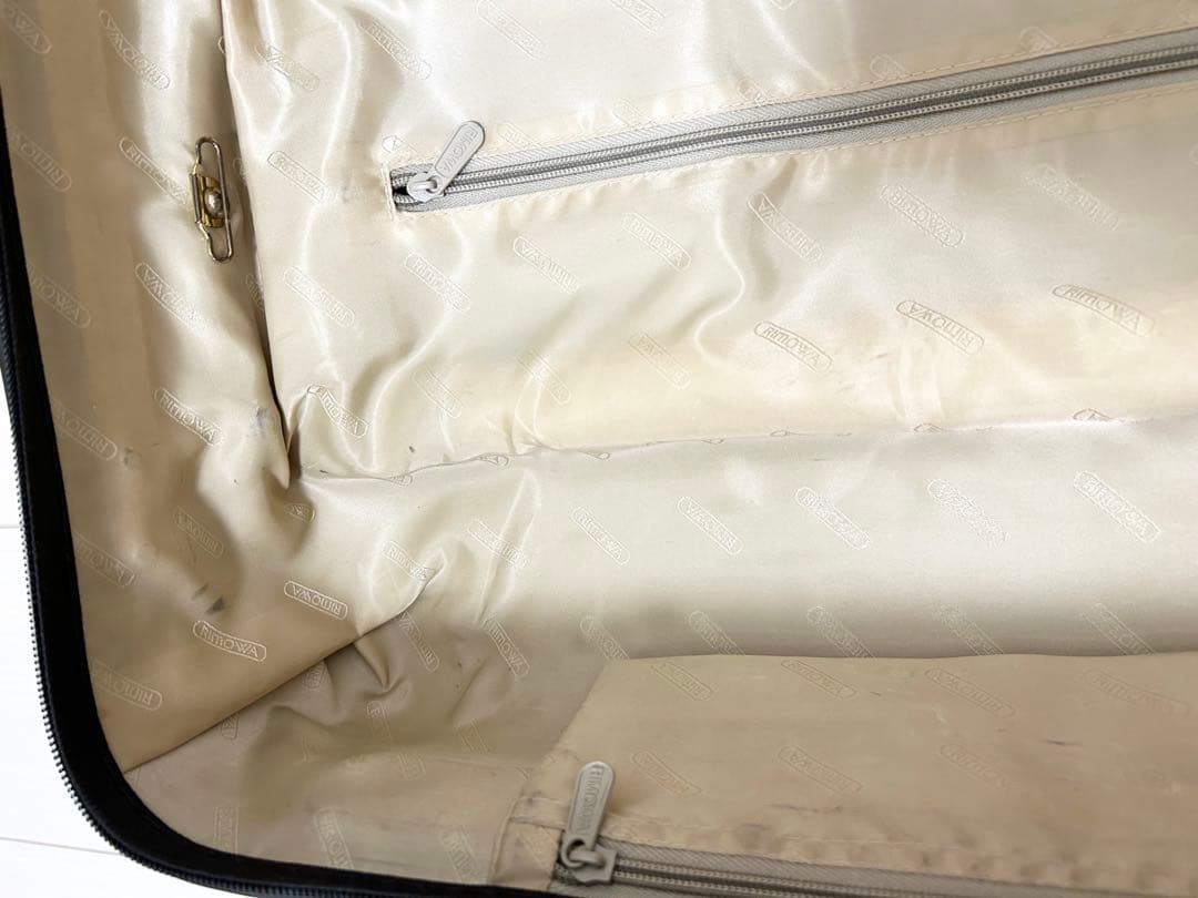 リモワ 焦茶色 小型キャリーケース 機内持ち込み