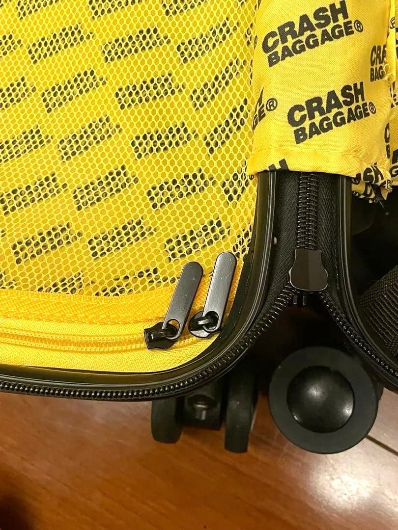 CRASH BAGGAGE（クラッシュバゲージ）　ブラック　Sサイズ