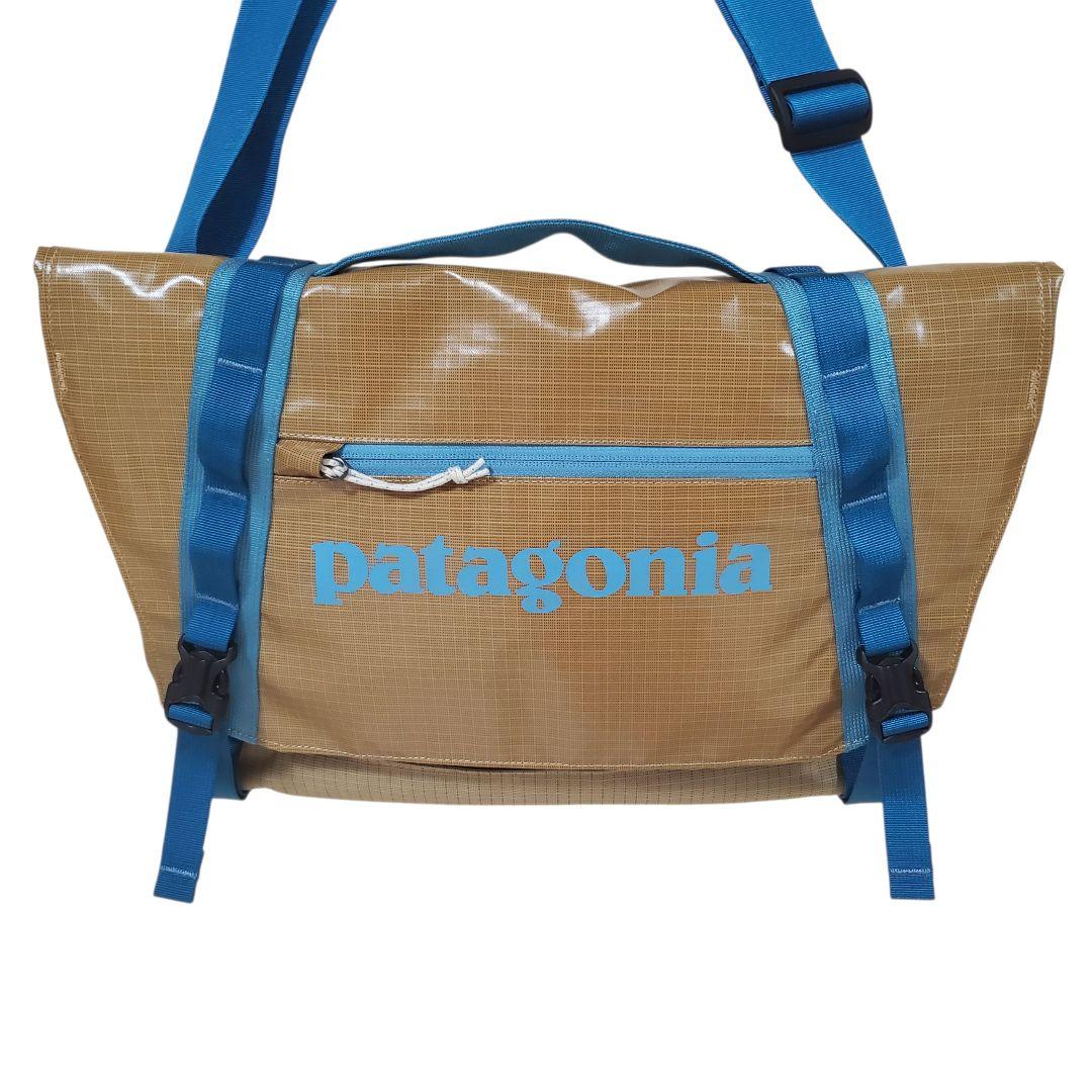 【Patagonia ブラックホール】 メッセンジャー 22L 49321