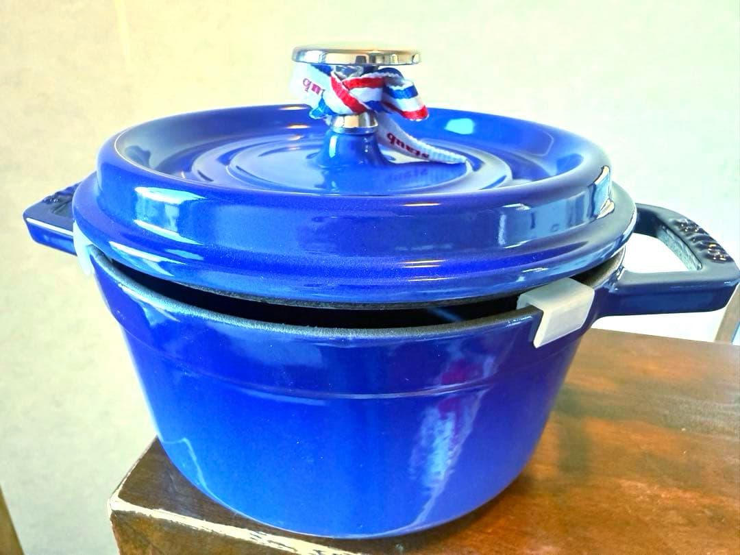 ストウブ希少限定ロイヤルブルー新品ラウンドココット１６ｃｍ箱＆生涯保証付