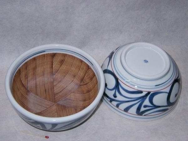 砥部焼「すり鉢（大）唐草 」１ツ【  送料確認用出品  】