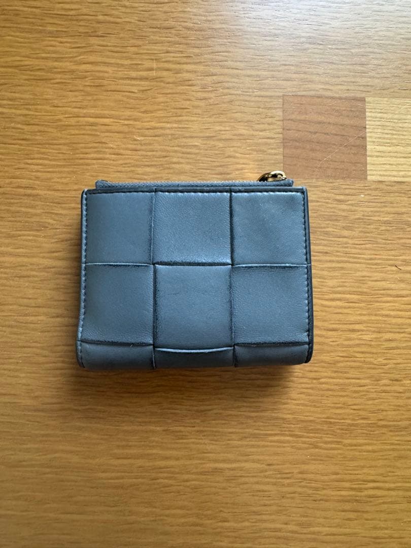 ボッテガ　Bottega Veneta スモール カセット 二つ折り財布　グレー
