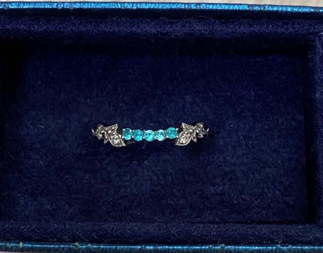 セイレーンアズーロ　パライバトルマリン　リング　プラチナ Pt エメラルド