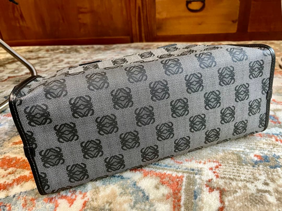 LOEWE ボストンバッグ＊アナグラム