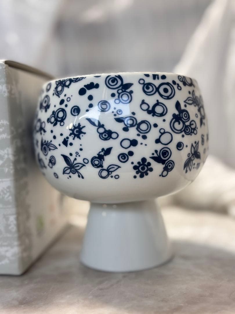 らーさんビヨンヴィンブラッドフラワーポット