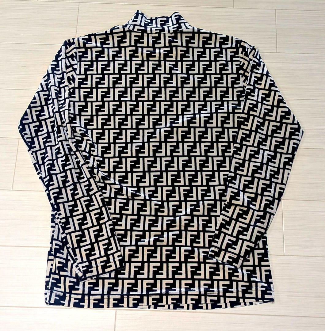 FENDI フェンディ ズッカ柄　ロゴ　ベロア　ハイネック