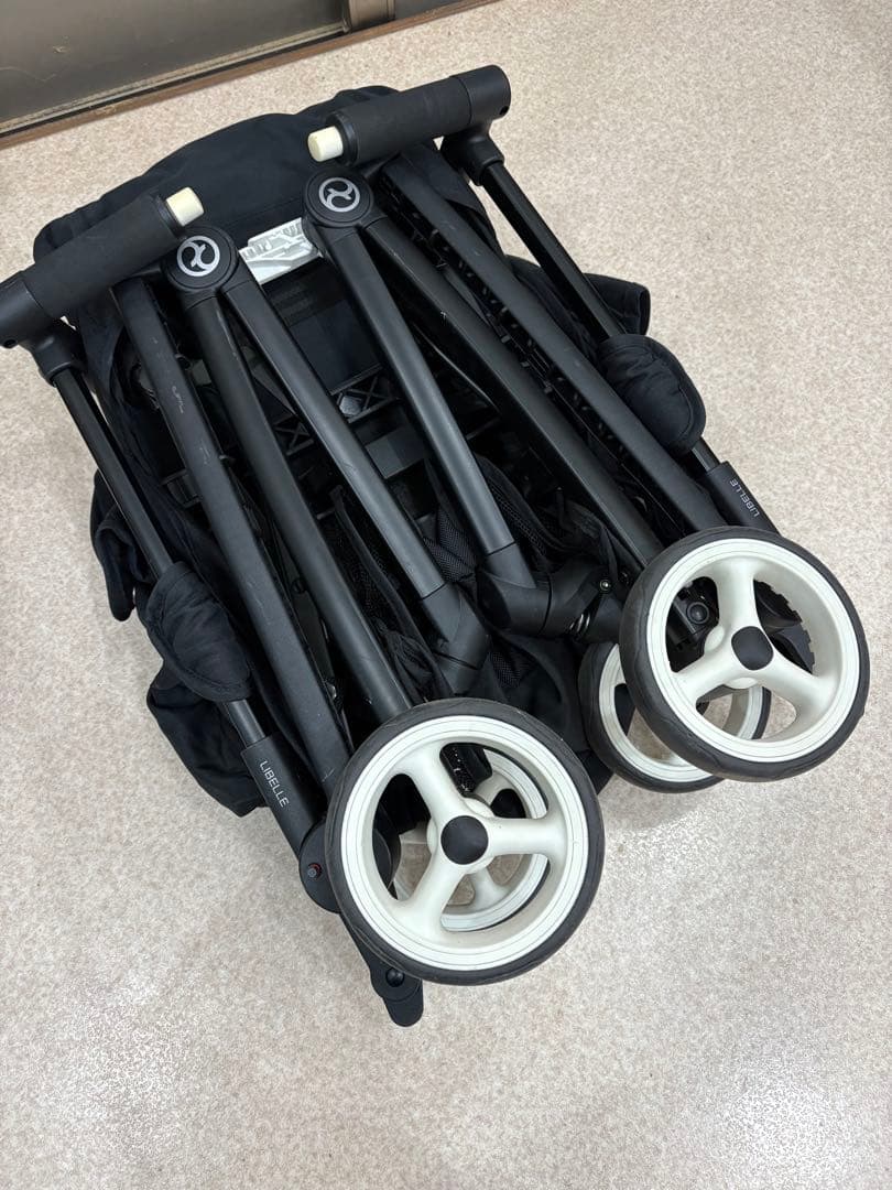 ベビーカー　CYBEX LIBELLE