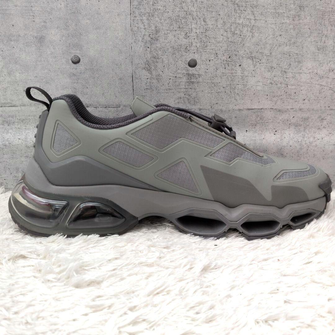 【極美品 箱付 近年モデル】プラダ　4E3570　コリジョンクロス　スニーカー