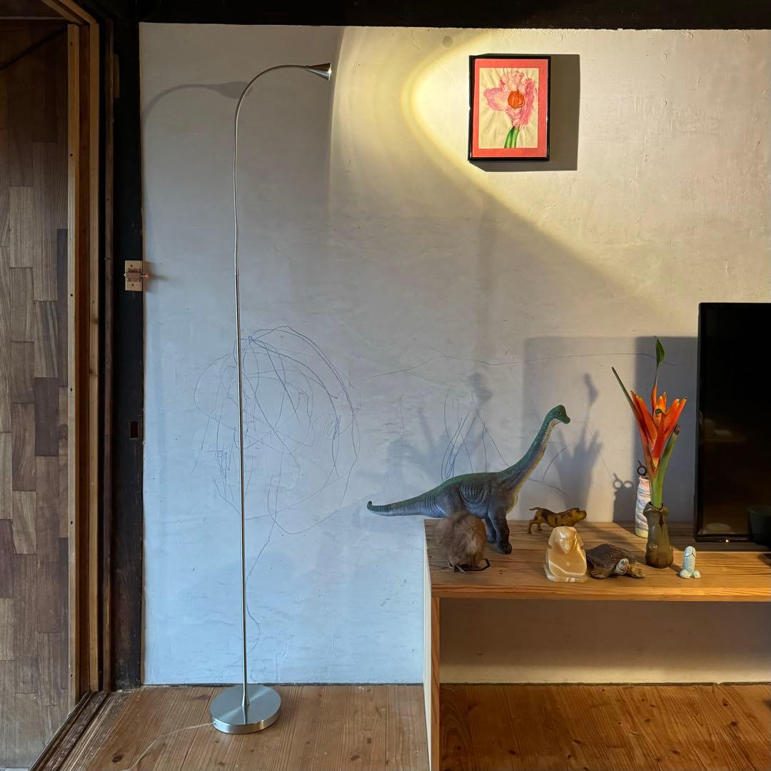 フロアランプ 読書灯 IKEA イケア 照明器具 ポストモダン スペースエイジ