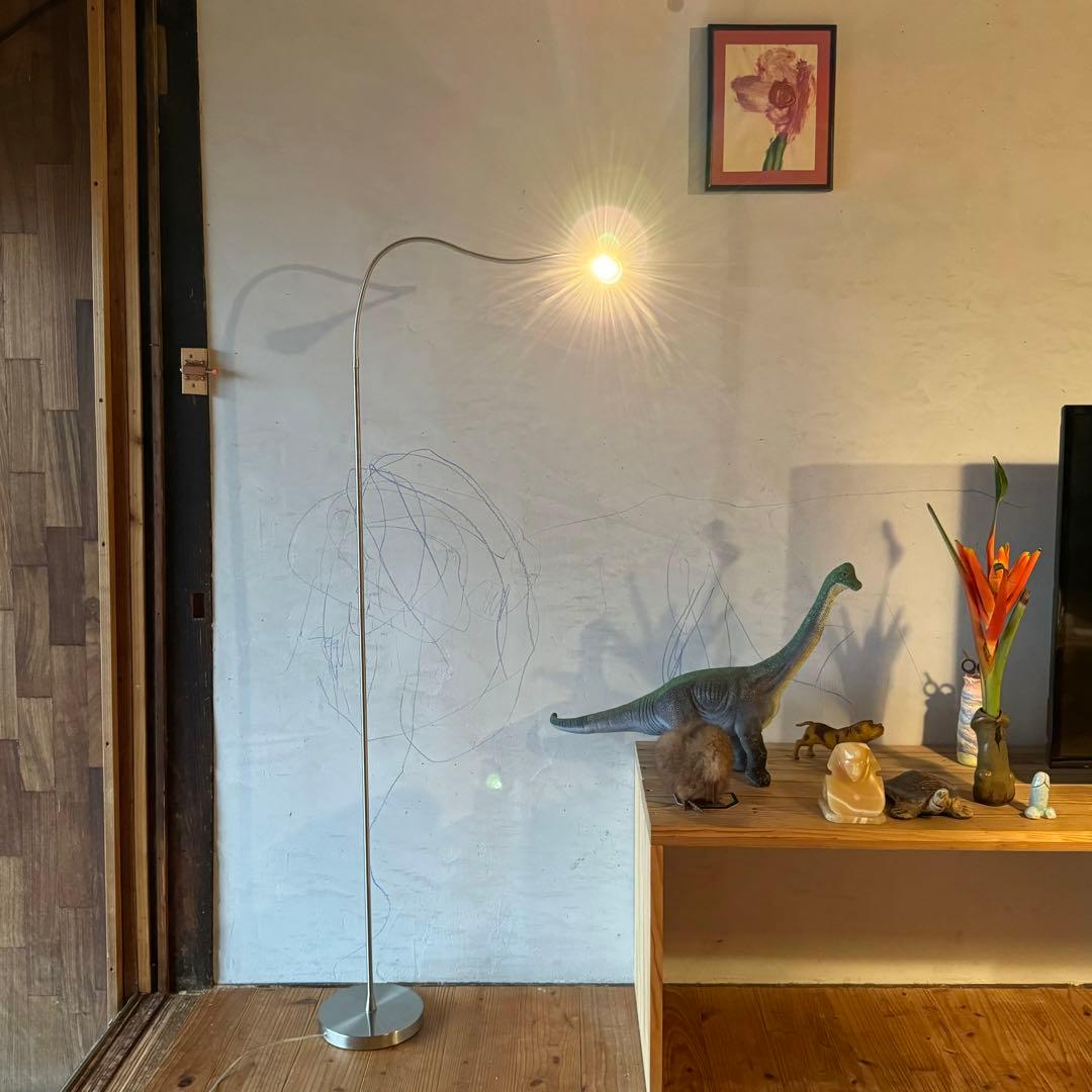 フロアランプ 読書灯 IKEA イケア 照明器具 ポストモダン スペースエイジ