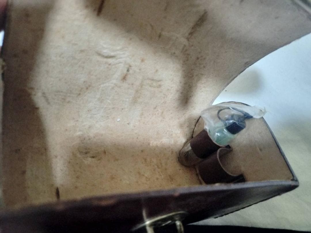 ABU GARCIA アブ アンバサダー 5000　4ネジ 赤　#435709