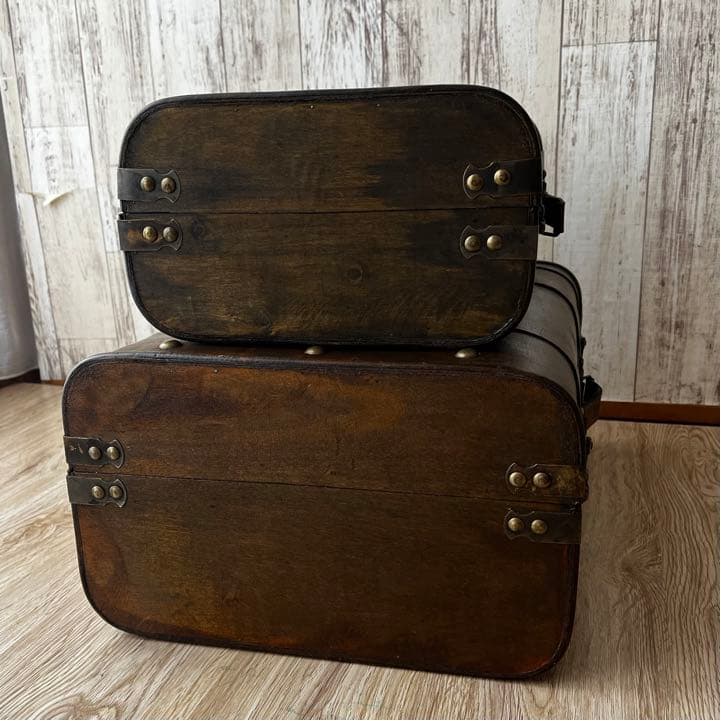 トランク大中2個セット インテリア 収納 アンティーク雑貨 撮影セット 雑貨