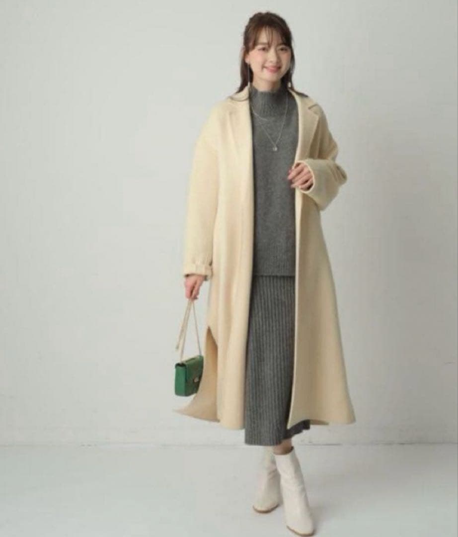 まな♡新品未使用　マイストラーダ　ロングリバーコート