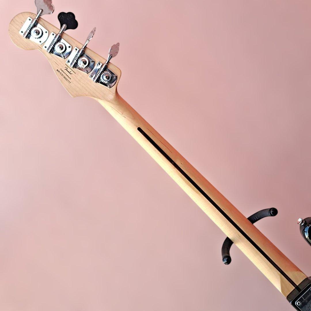 ■Squier Vintage Modified Jazz Bass フェンダー