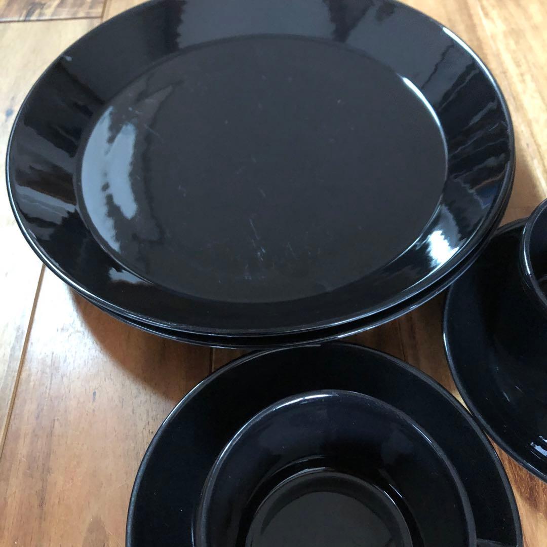 イッタラ　ティーマ　ブラック陶器食器セット