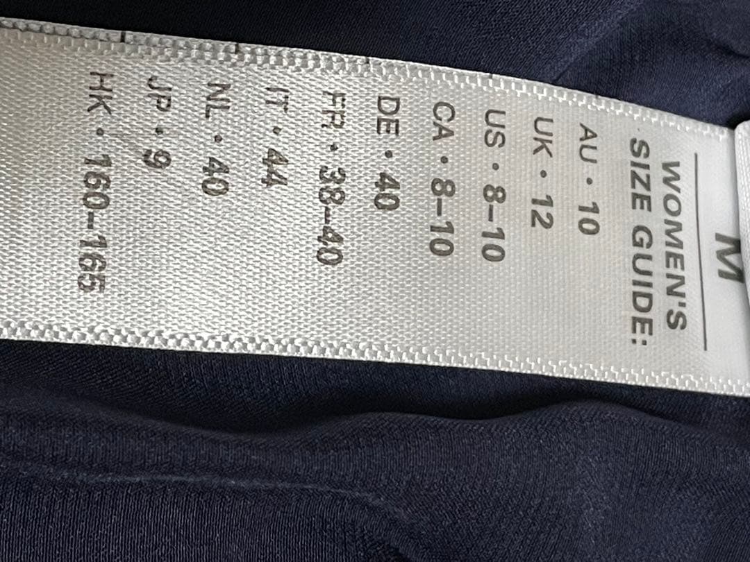 LILYSILK リリーシルク　レディースシルク パジャマM 未使用　タグ付き