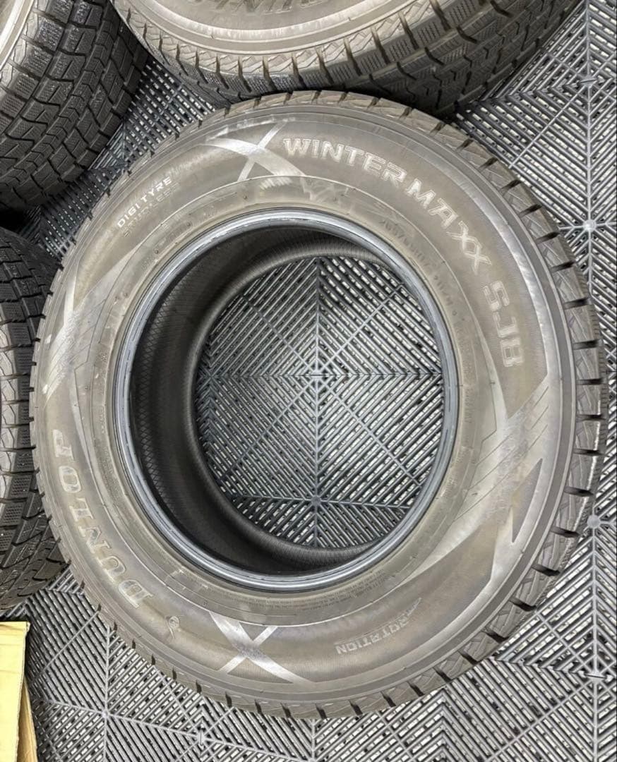 265/65R17 ウィンターマックス SJ8 バリ溝 4本セット スタッドレス