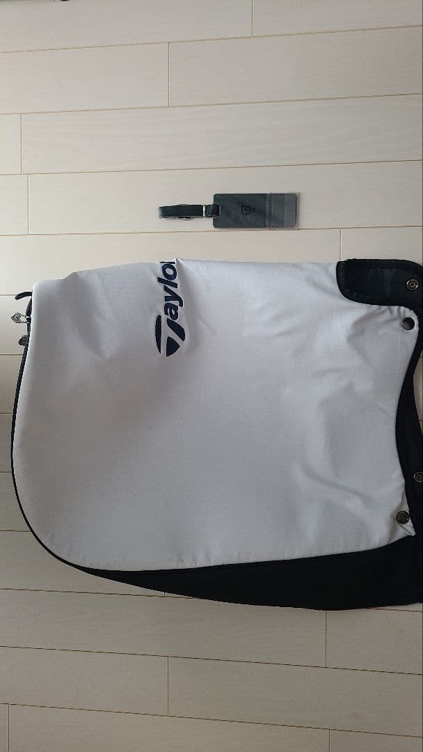 【中古品】テーラーメイド　キャディバック