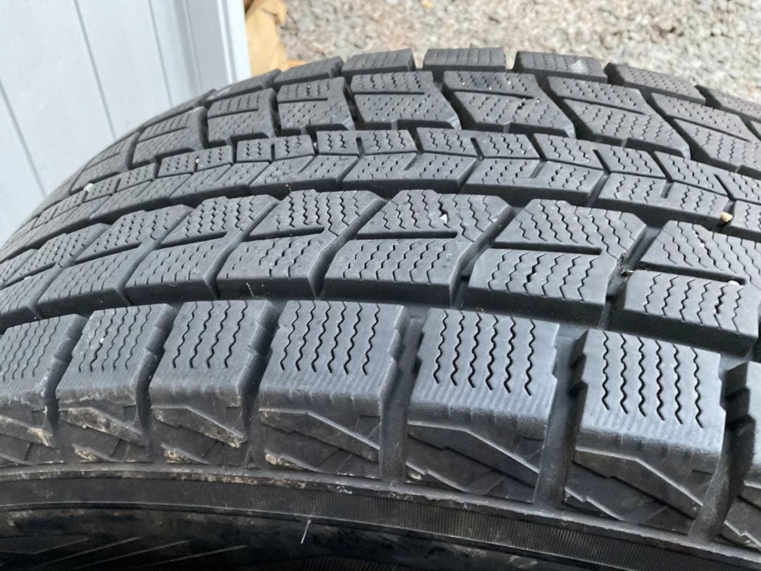 値下バリ山DUNLOP WINTERMAXXSJ8 235/60R18 ４本