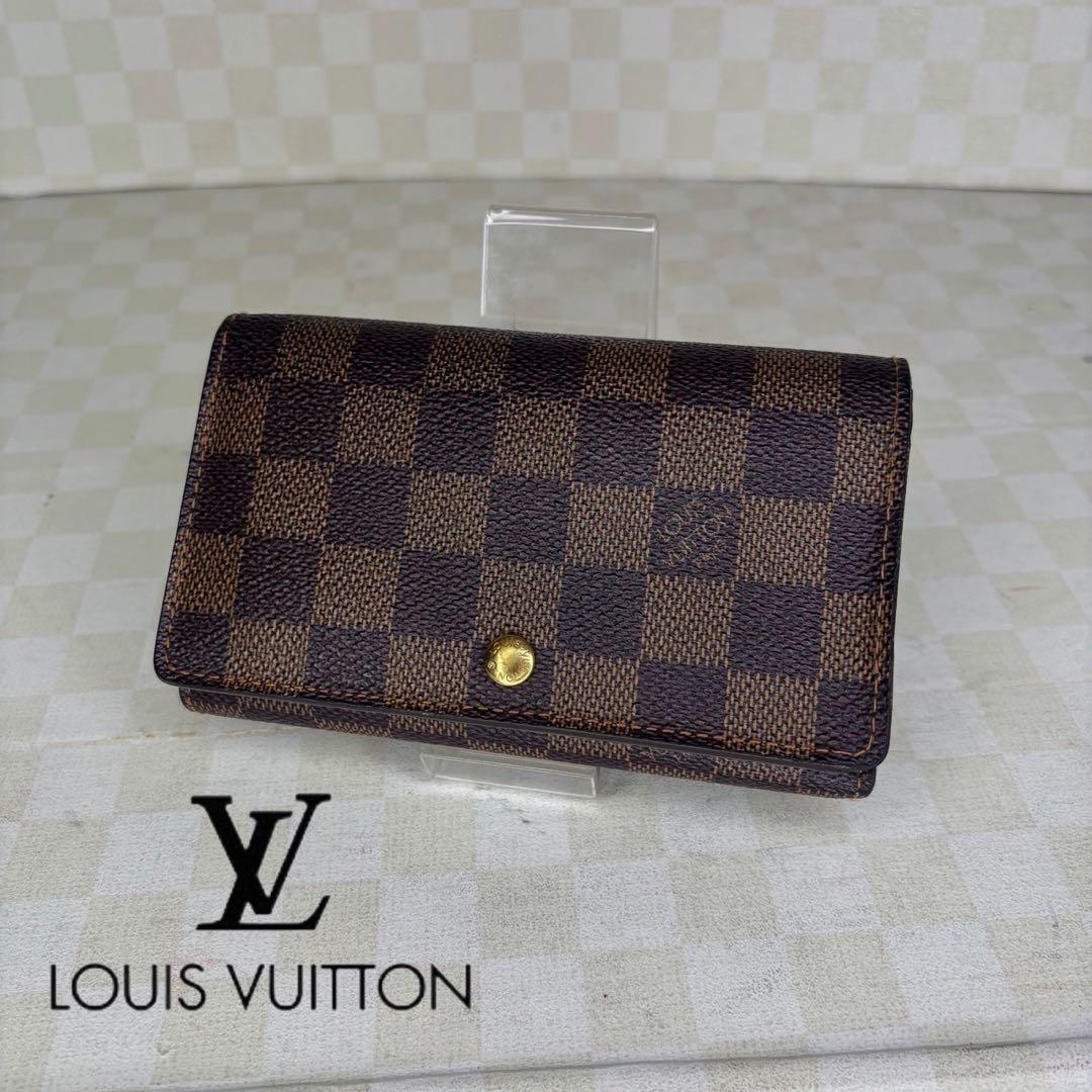 美品　LOUIS VUITTON ルイヴィトン　財布　二つ折り　M05