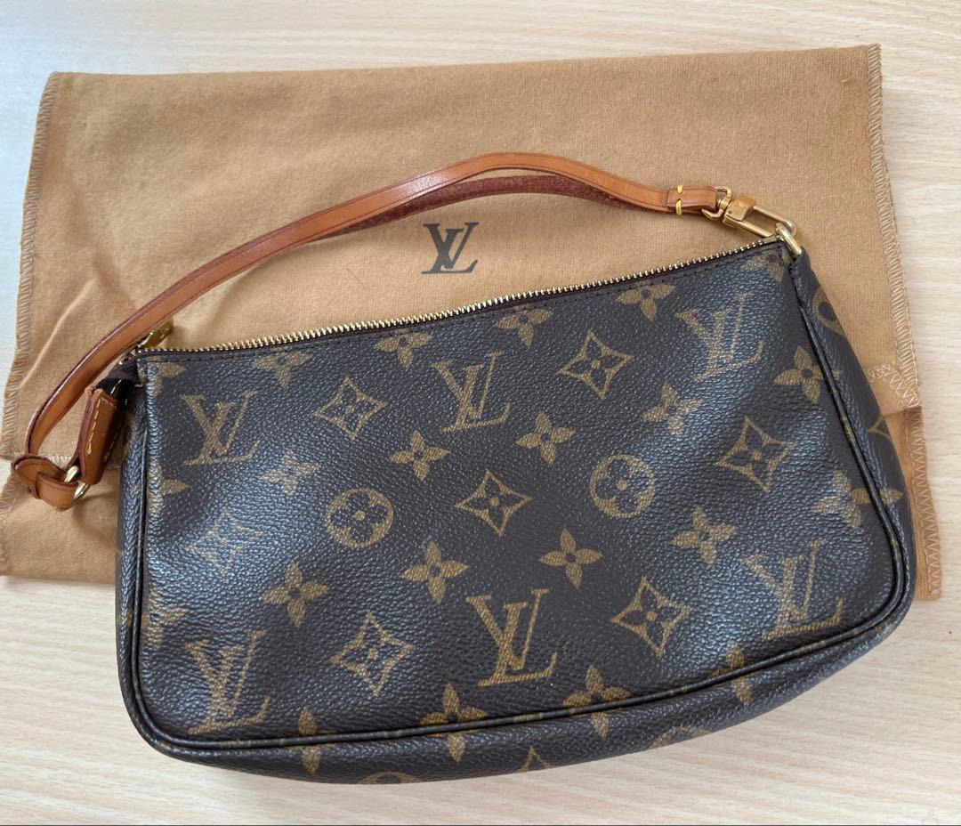 【新品未使用】ルイヴィトン アクセソワール ポーチ ポシェット ＊訳あり