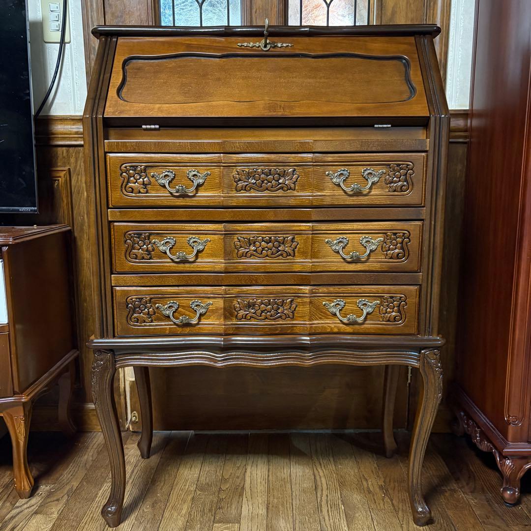 kira kira♡　⭐︎ クラウディオ　ライティング　ビューロー